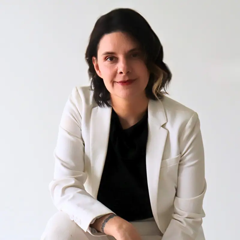 Laura Sultan, founder of Designs by Nature Gems and digital transparency advocate